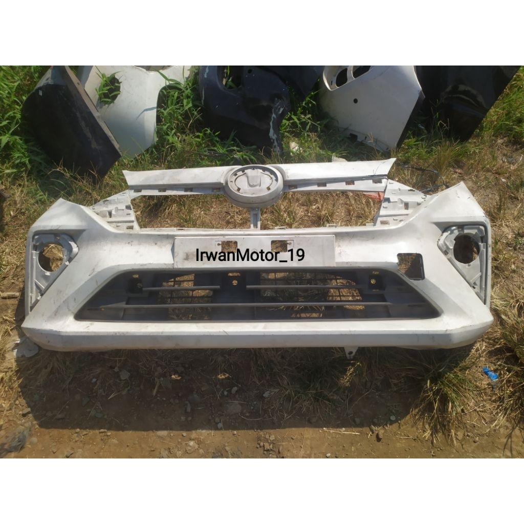 Bumper Bemper depan Daihatsu Sigra Tahun 2019 2020 2021 2022 2023