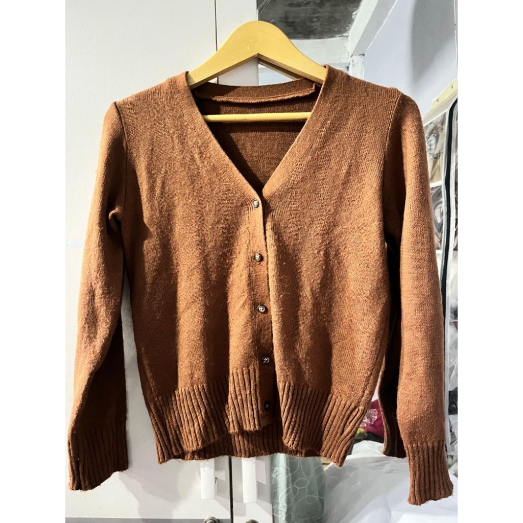 Cardigan wanita/ cardigan rajut/ preloved cardigan/ caridigan coklat/ preloved cardigan wanita