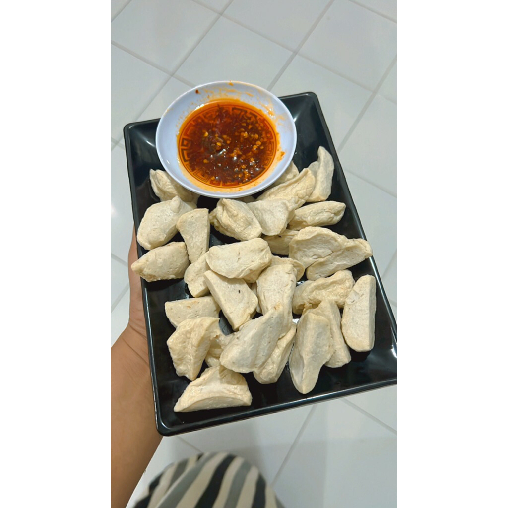 

Basreng ikan mentah chili oil