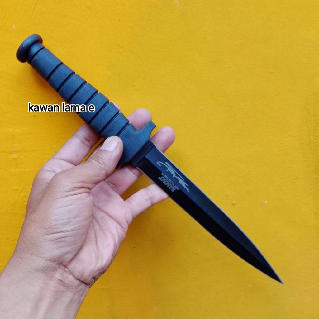Pisau Camping Survival Outdoor Rambo P1404