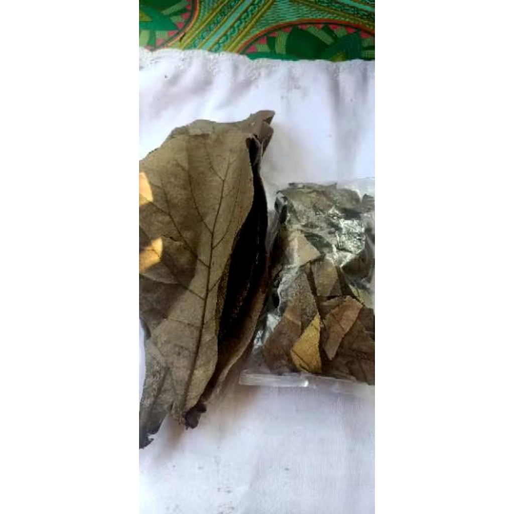 

DAUN JATI KERING HERBAL ALAMI 200gr