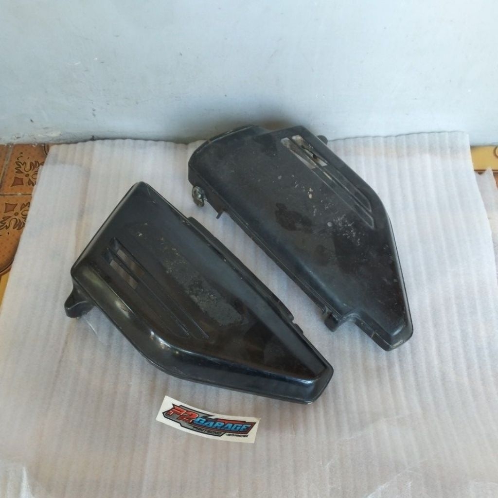 Tepong cover tutup aki gl100 gl125 cb100 k5 original copotan