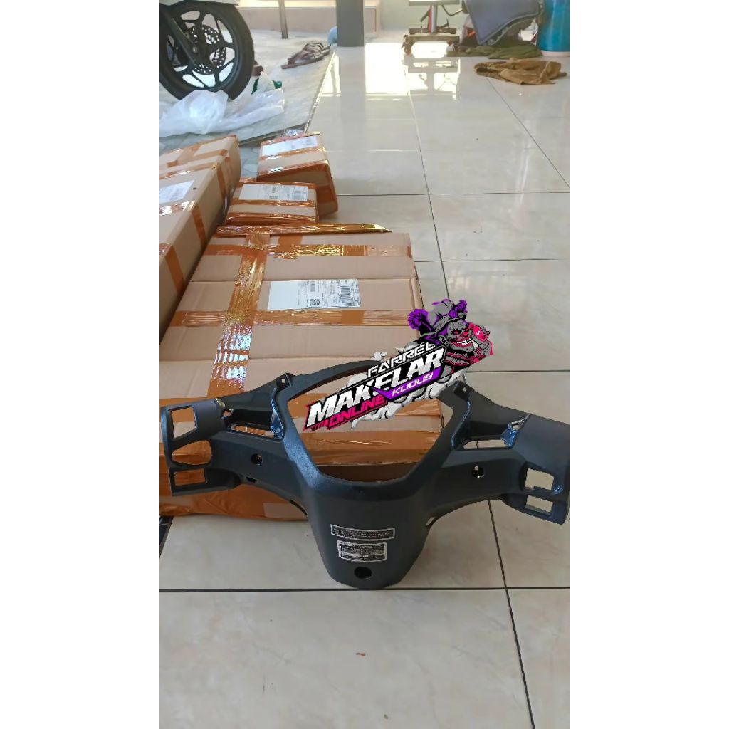 Batok Belakang Revo Absolute/Revo Fit Karbu (Batok KM)