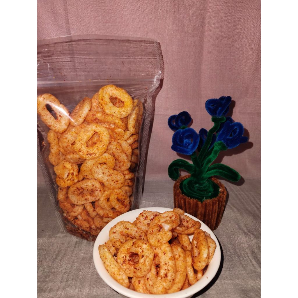 

Pedasring - Snack ikan bentuk cincin pedas nampol