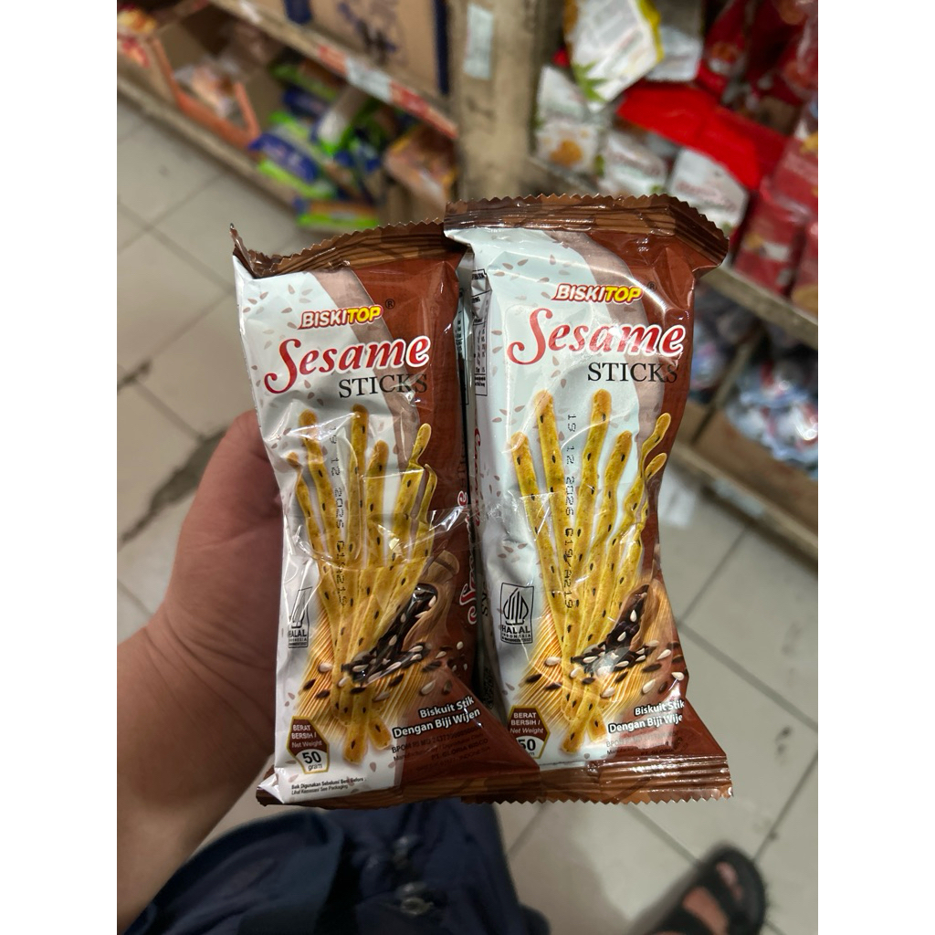 

Biskitop sesame stick 50gram