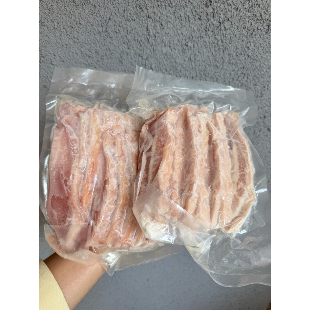

Samgyopsal IMPORT samcan daging perut babi pork belly skin on 500gr