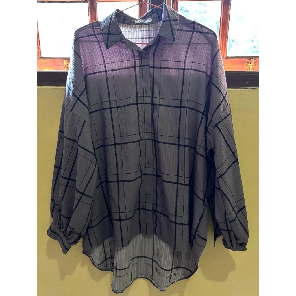 Preloved - Kemeja oversize orvala