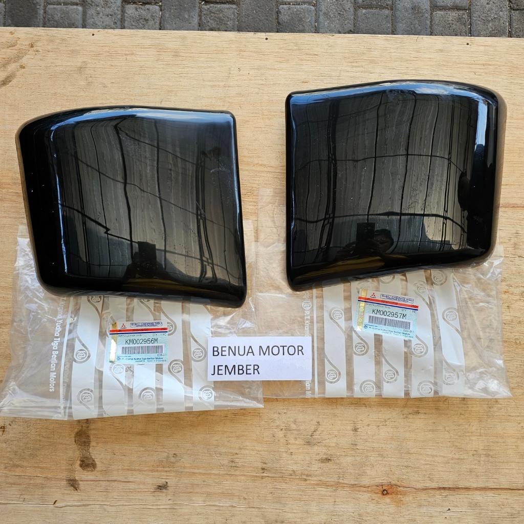 Kuping Tanduk Bumper Bemper Hitam Canter PS110 PS125 Original Asli KTB