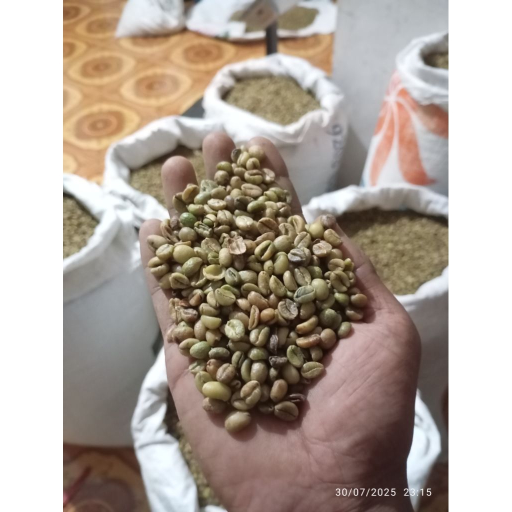 

Kopi Nangka/Liberika Green Been Exelsa 1Kg Asli Lereng Gunung Argopuro