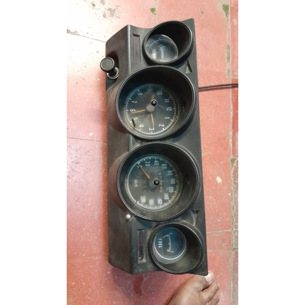 speedometer mazda capella 616