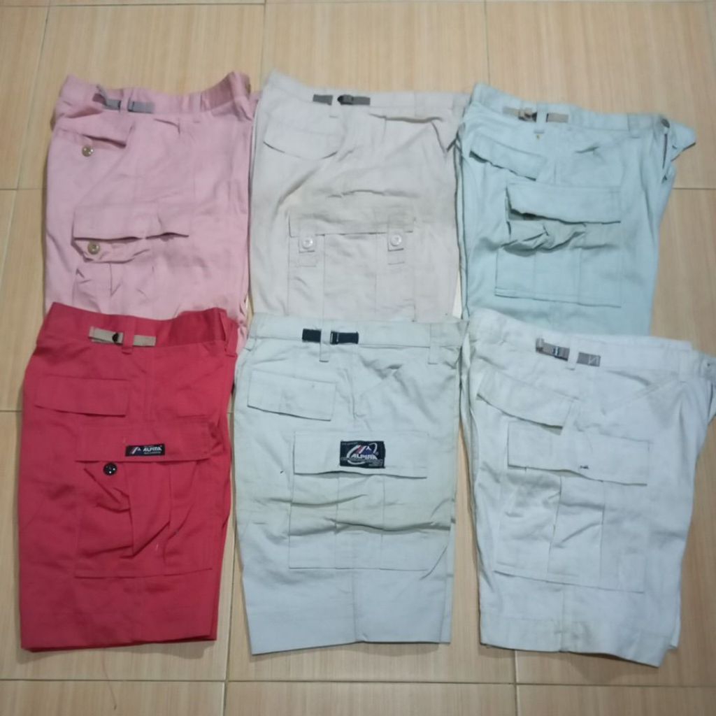 Celana Pendek Selutut Alpina Original Stock Lama Size