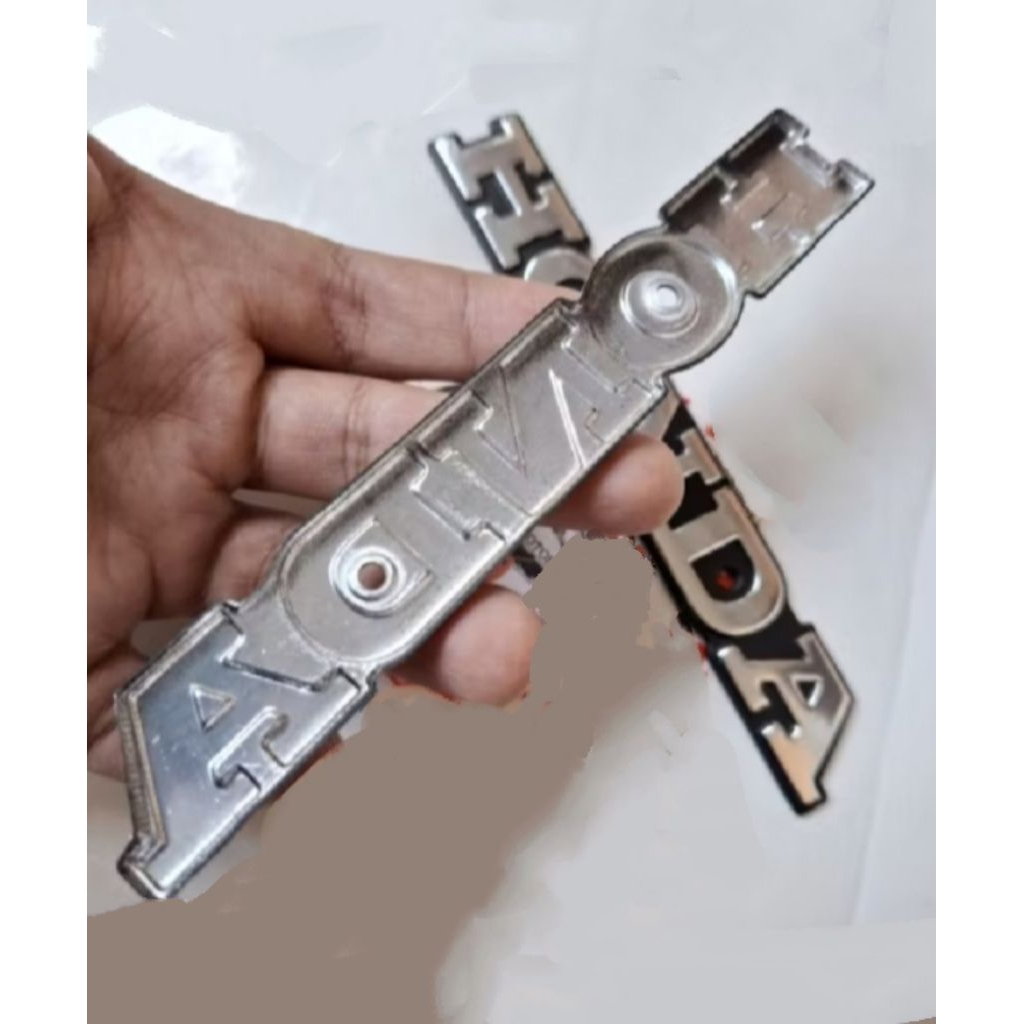 EMBLEM TANGKI S110 BENLY CB200 CB125 CB175 TWIN ORIGINAL