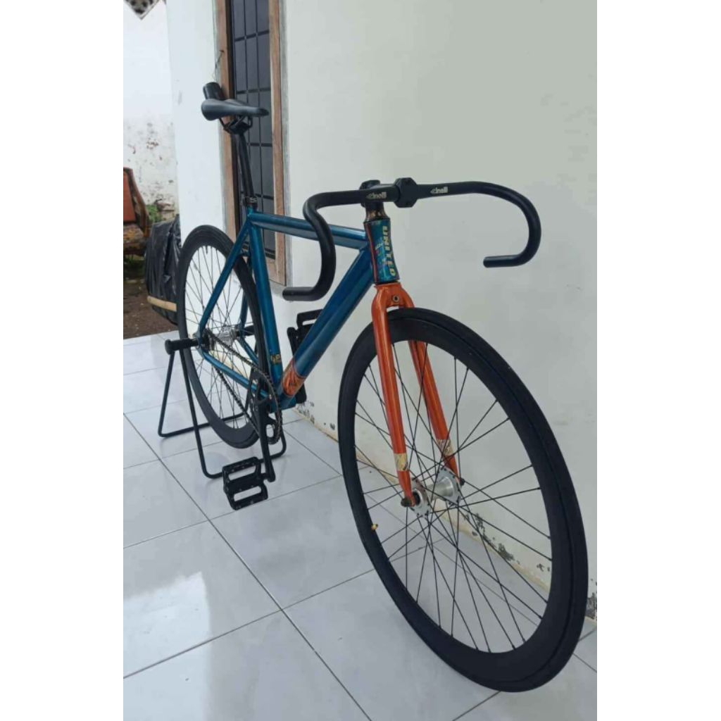 FIXGEAR SOLOIST 79
