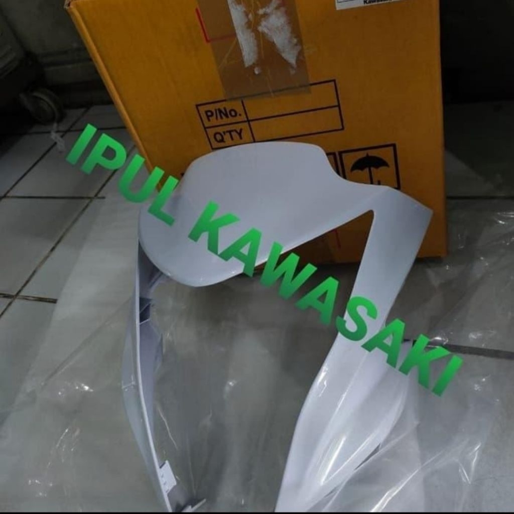 batok totok lampu depan cover headlamp depan kawasaki er6 er 6n er6n putih original