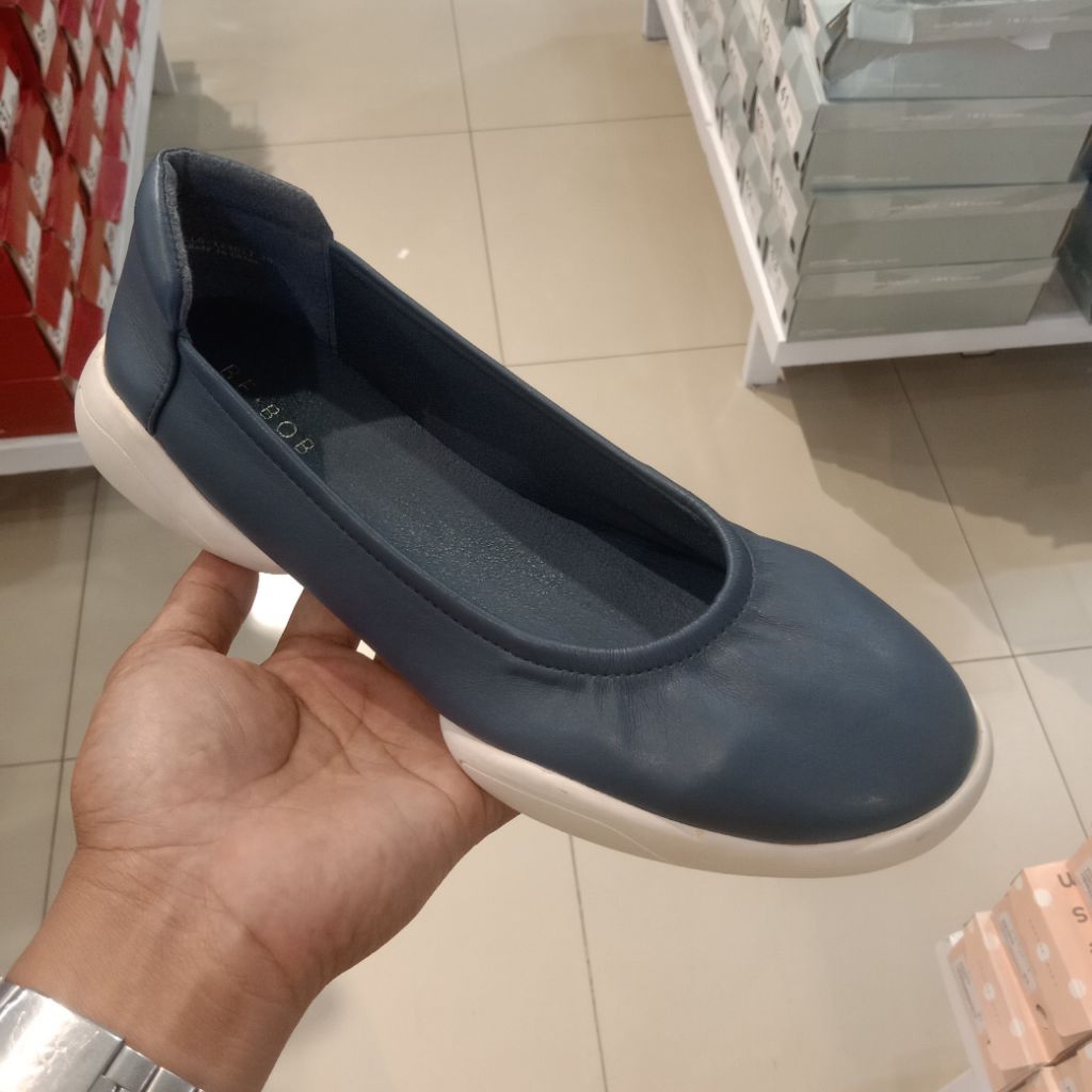 BE BOB SEPATU SLIP ON WANITA ORIGINAL