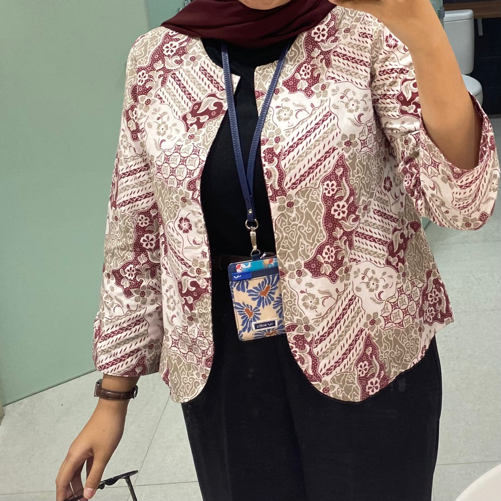 [Preloved] Outer Atasan / Top Batik Merah Maroon