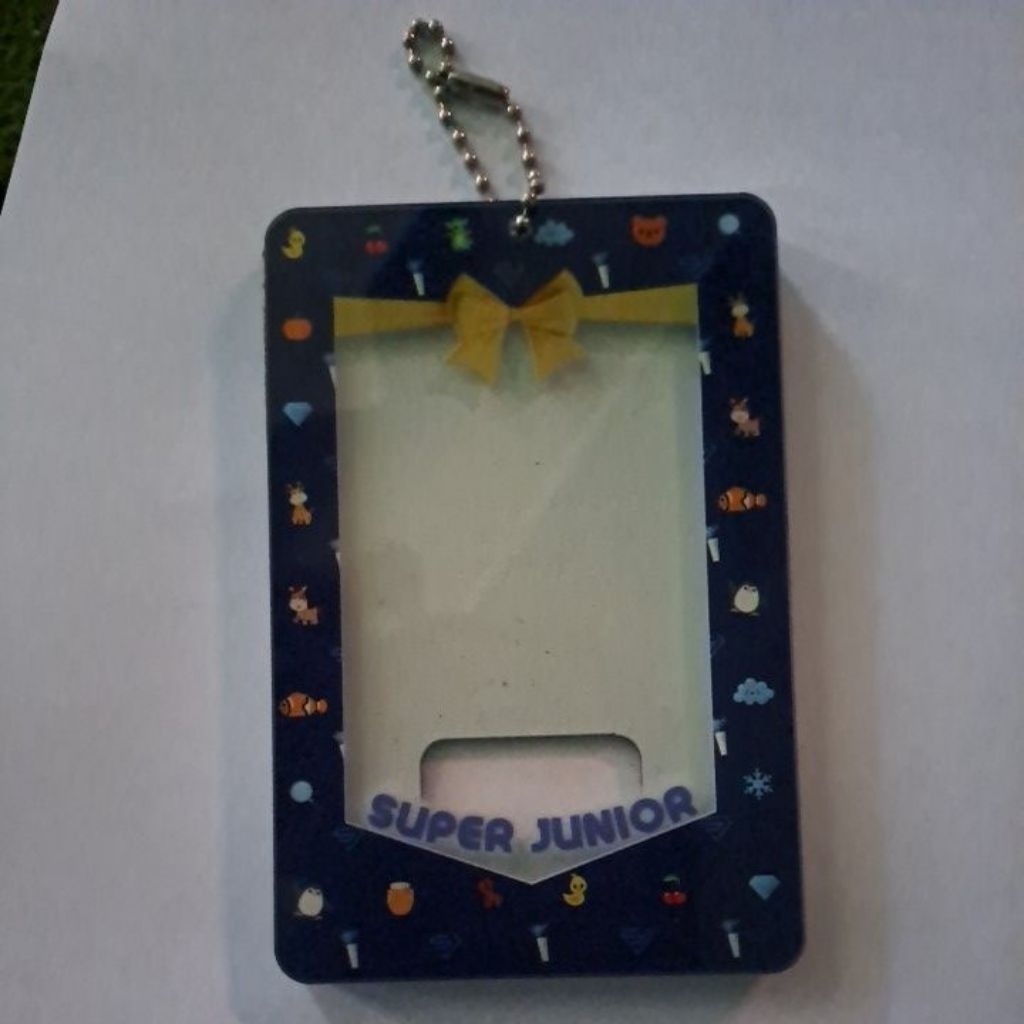 

CARD HOLDER SUPER JUNIOR