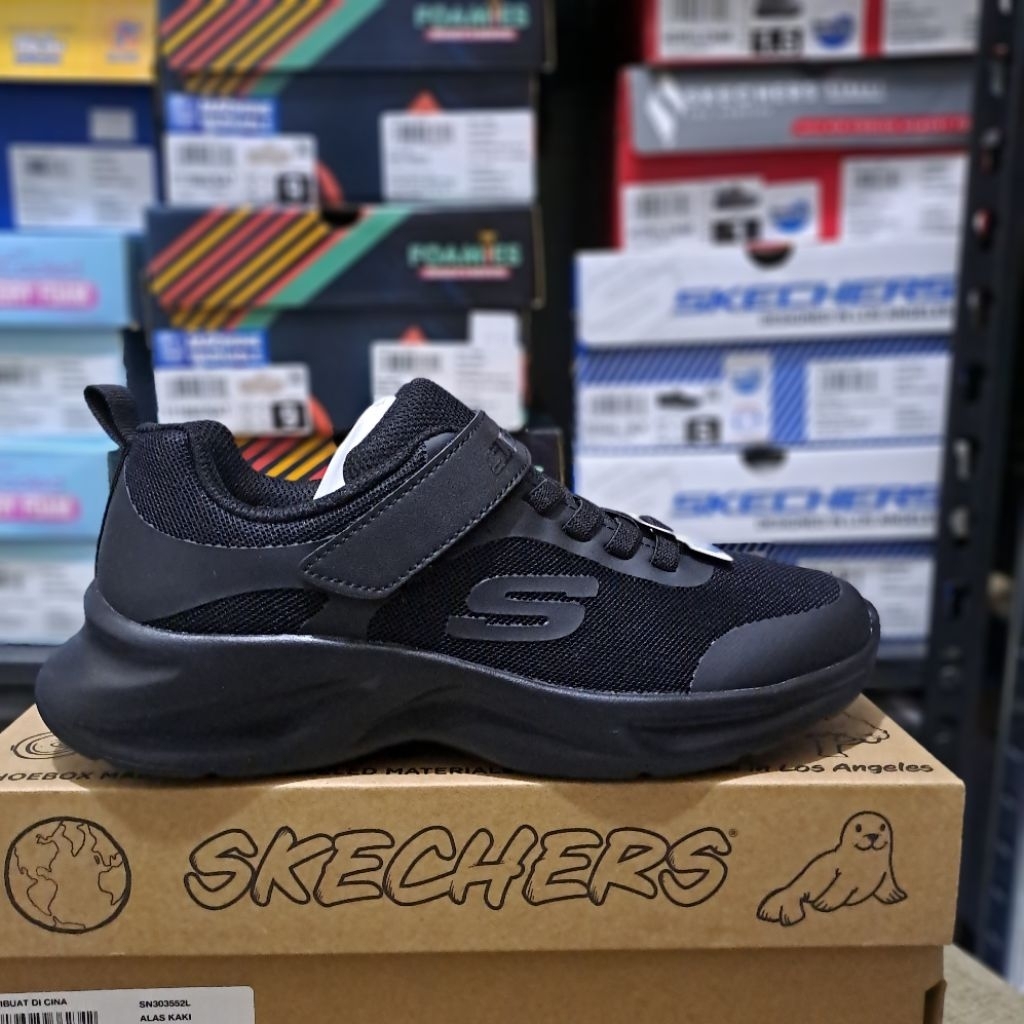 Skechers Dynamatic Black ORIGINAL