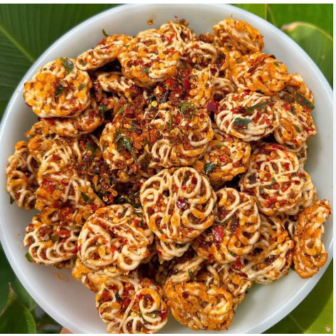 

KERUPUK SEBLAK RAFAEL - CEMILAN ENAK GURIH RENYAH PASTI SNACK