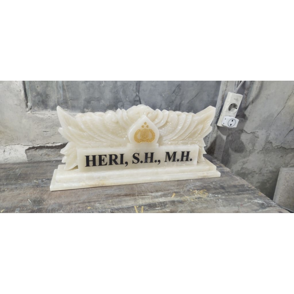 

Papan Nama Meja Full Ukir Batu Onyx Super