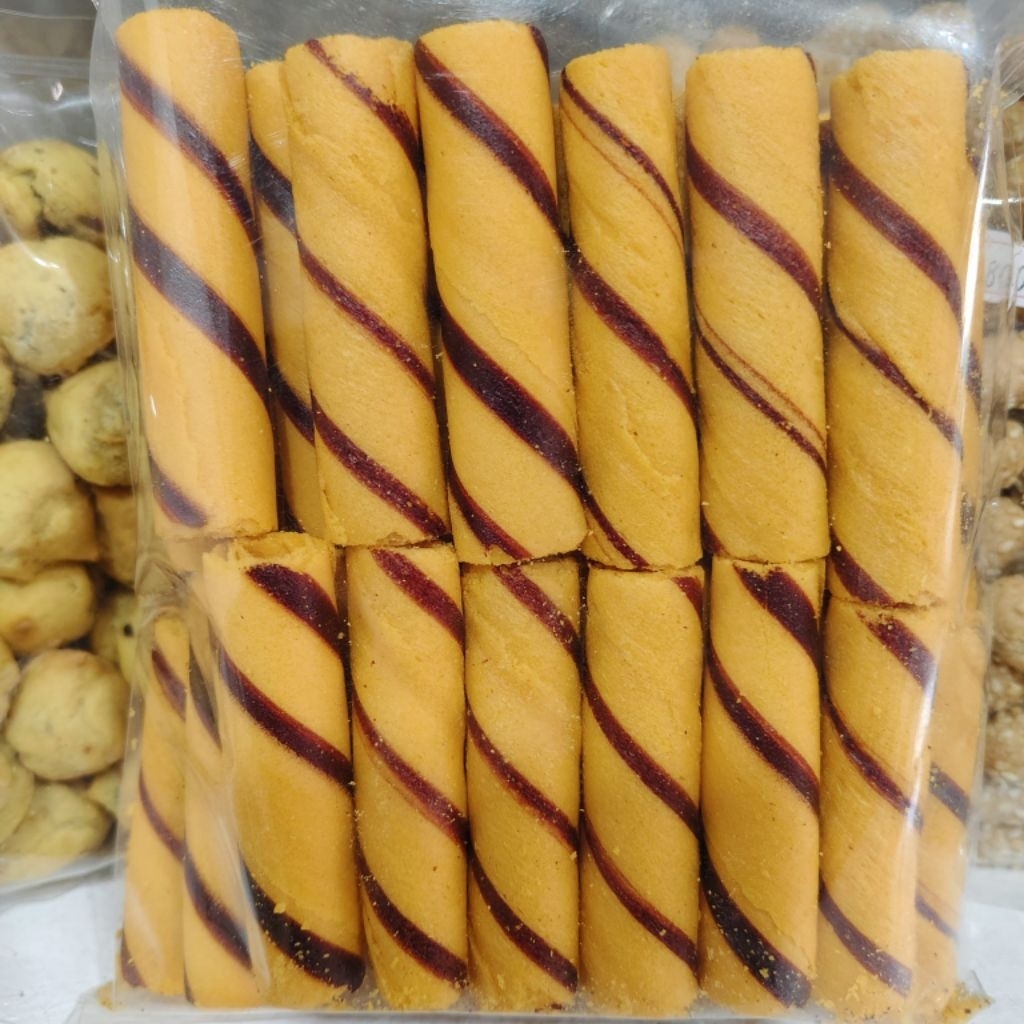 

EGG ROLL ENAK MANIS DAN RENYAH 250gram