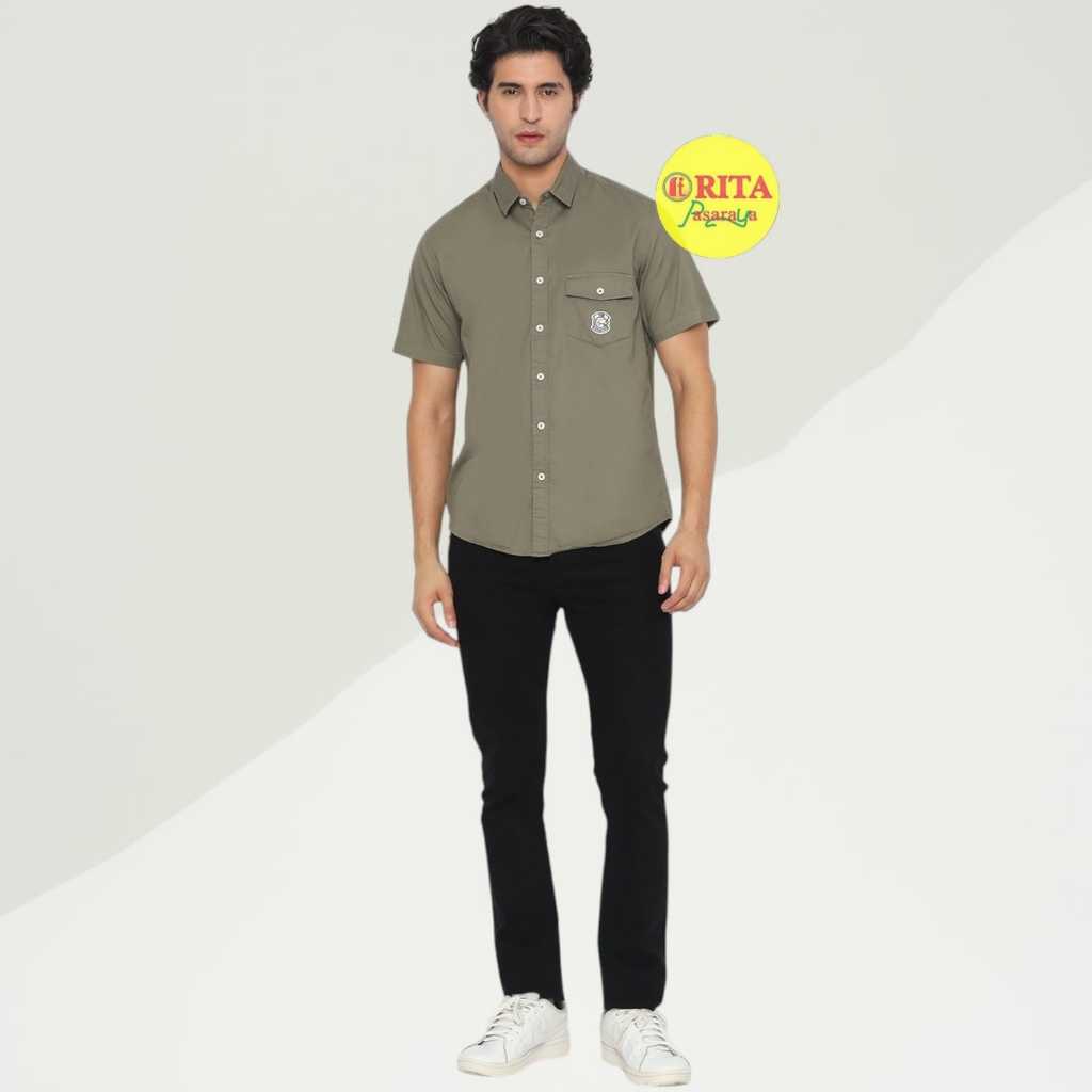 Yege Kemeja Pria