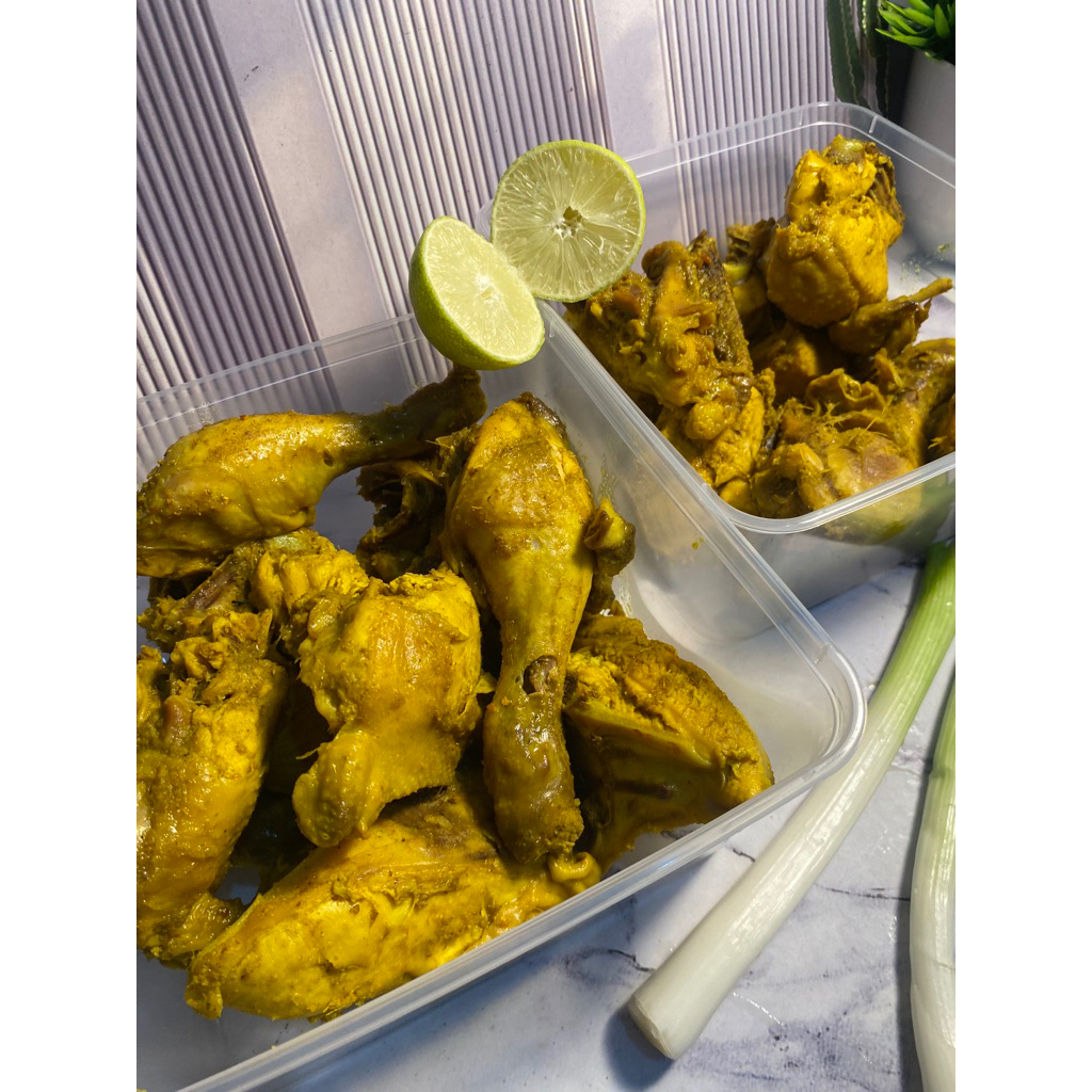 

Ayam Ungkep Bumbu Kuning isi 1kg ayam | 8 potong