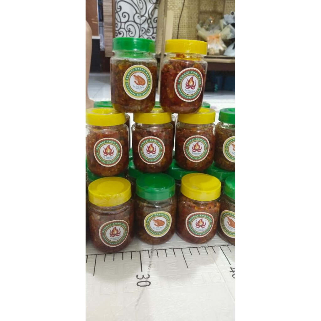 

TERLEZAT SAMBAL CUMI ASIN KERING