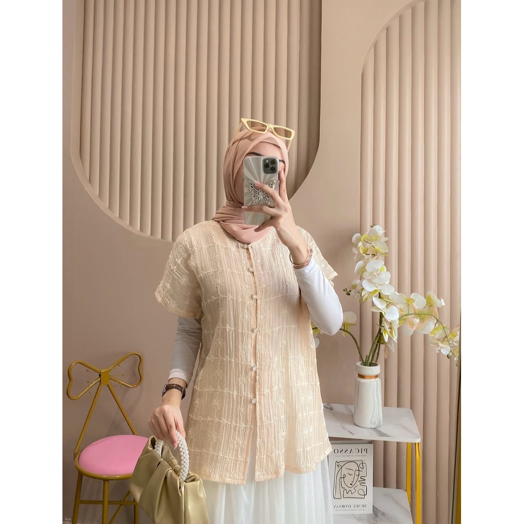 Vanilla Blouse