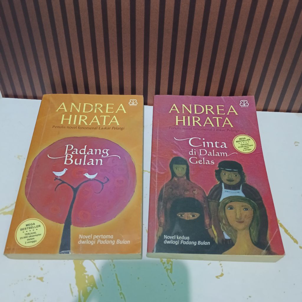 (Novel, preloved) Padang bulan & Cinta dalam gelas