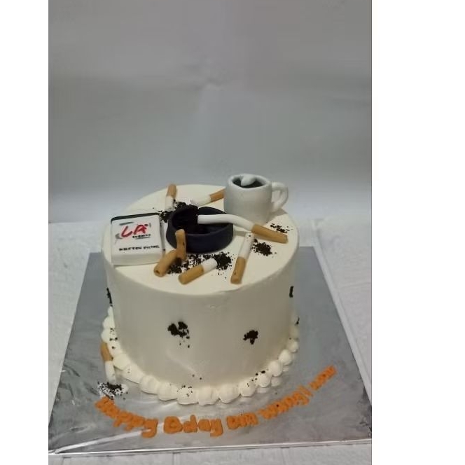 

KUE ULANG TAHUN SIGARETE