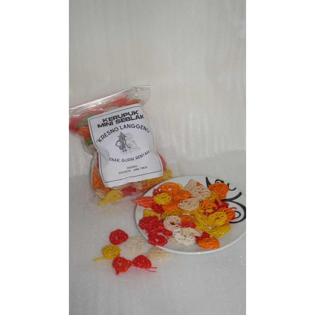 

Kerupuk Mini Seblak Bentuk Mawar Kecil - 250gr