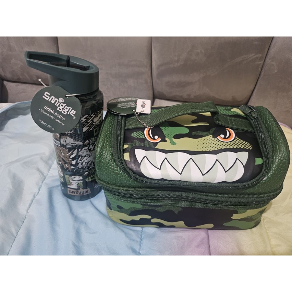 Set Lunch Bag and Bottle Dino Smiggle Original