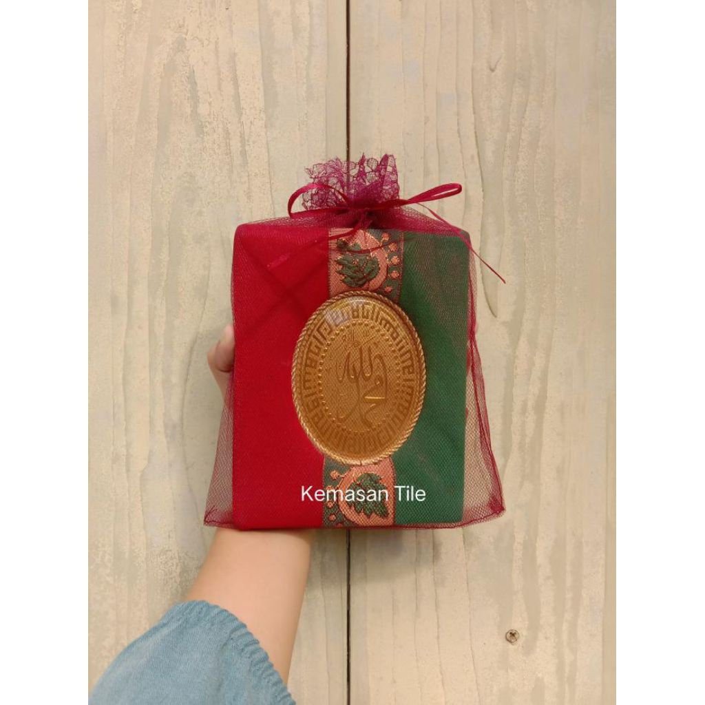 Kemasan Tile Buku Yasin