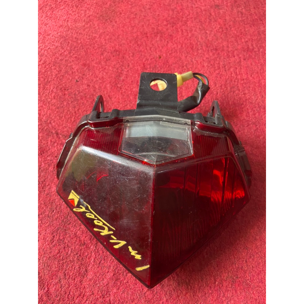 lampu belakang stop lamp vixion new nva vixion new nvl original