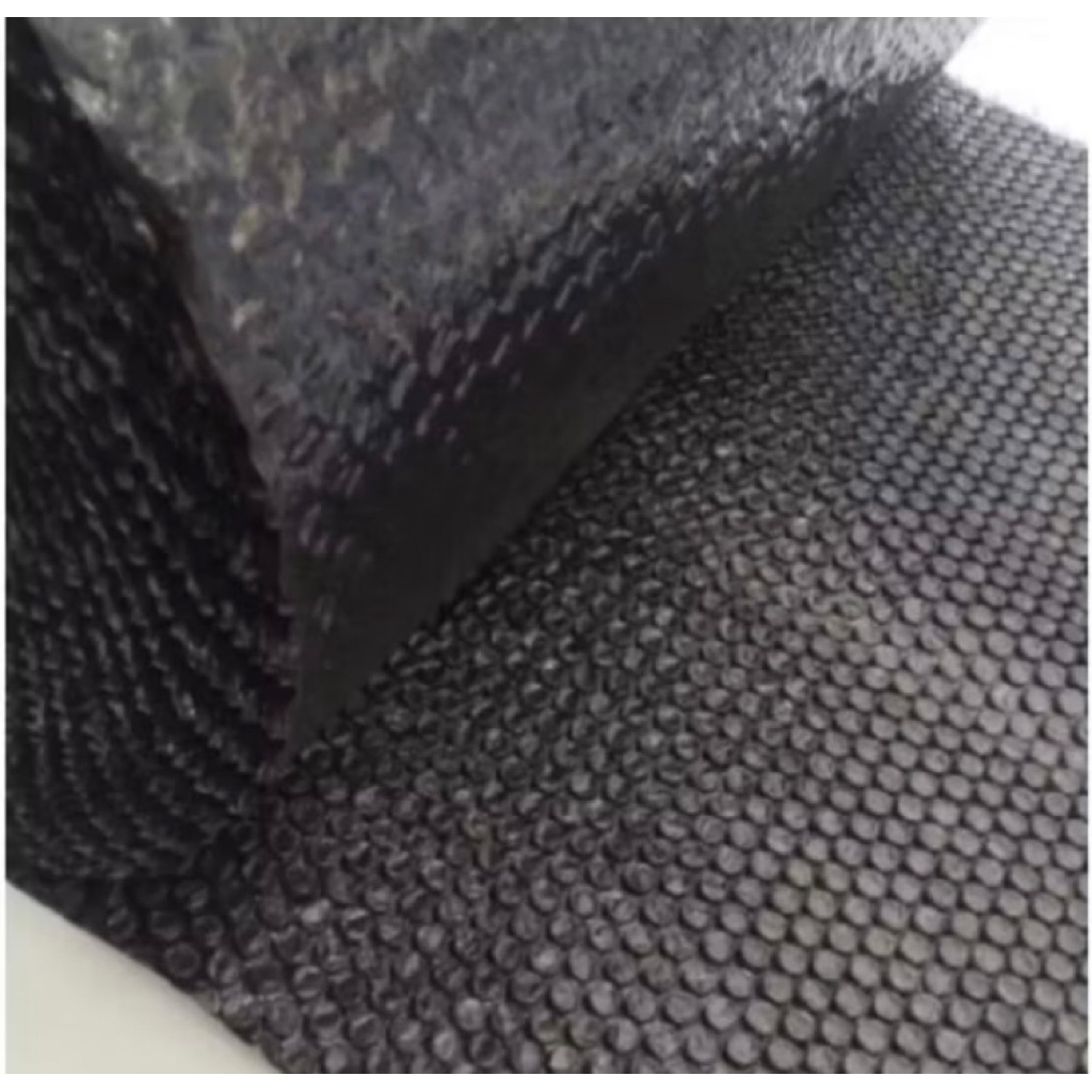 

Tambah packing bubble wrap dan kardus untuk pengiriman barang lebih aman