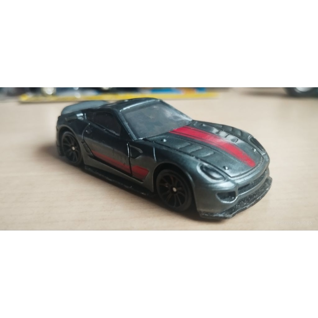 Hotwheels Ferrari 599xx dan F40 loose