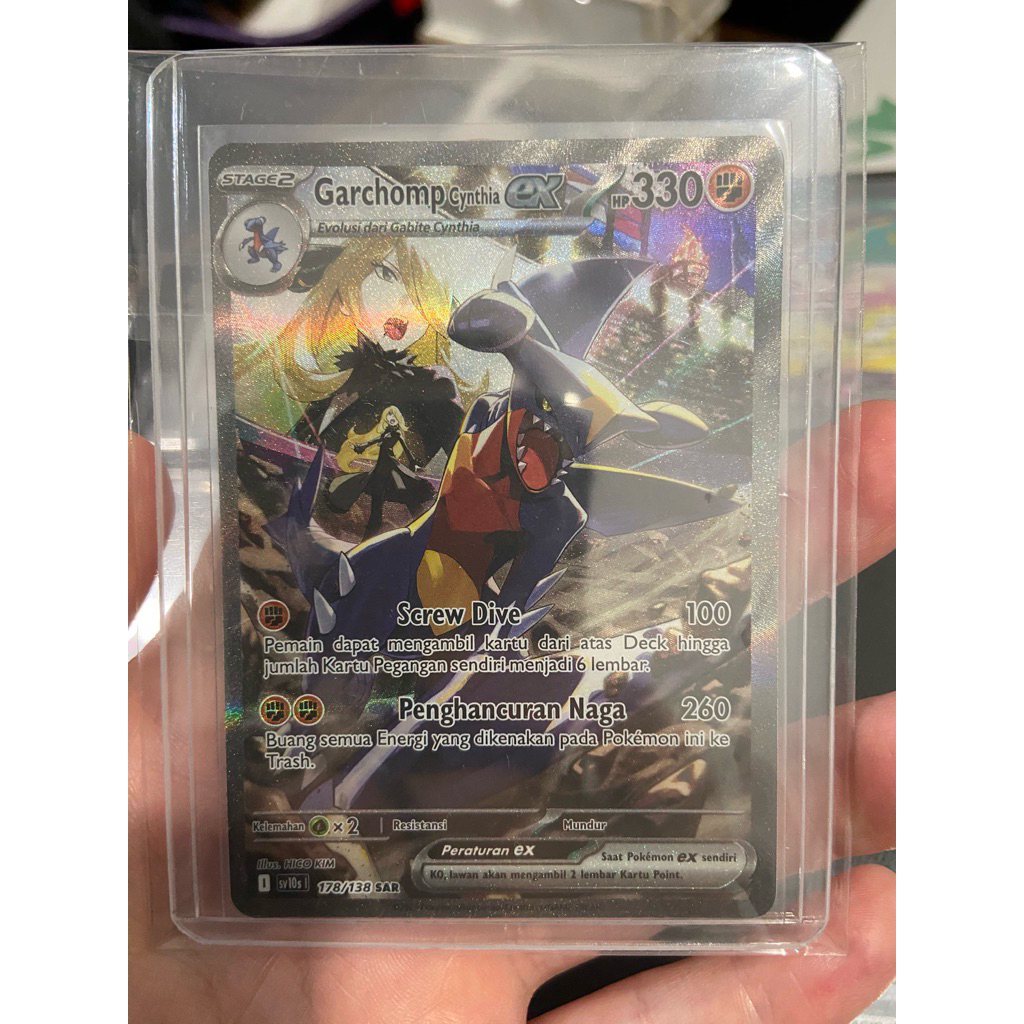 Kartu Pokemon Garchomp Cynthia ex SAR Kehadiran Juara sv10s Indonesia