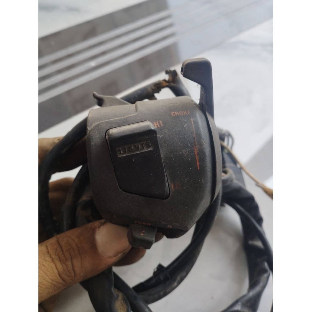 HOLDER KIRI TIGER LAMA