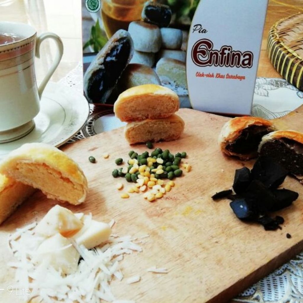 PIA ENFINA SURABAYA RASA MIX