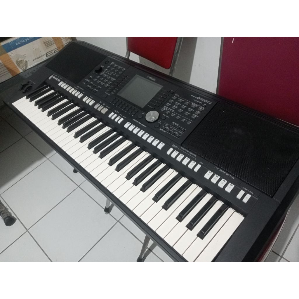Keyboard Yamaha Psr s950