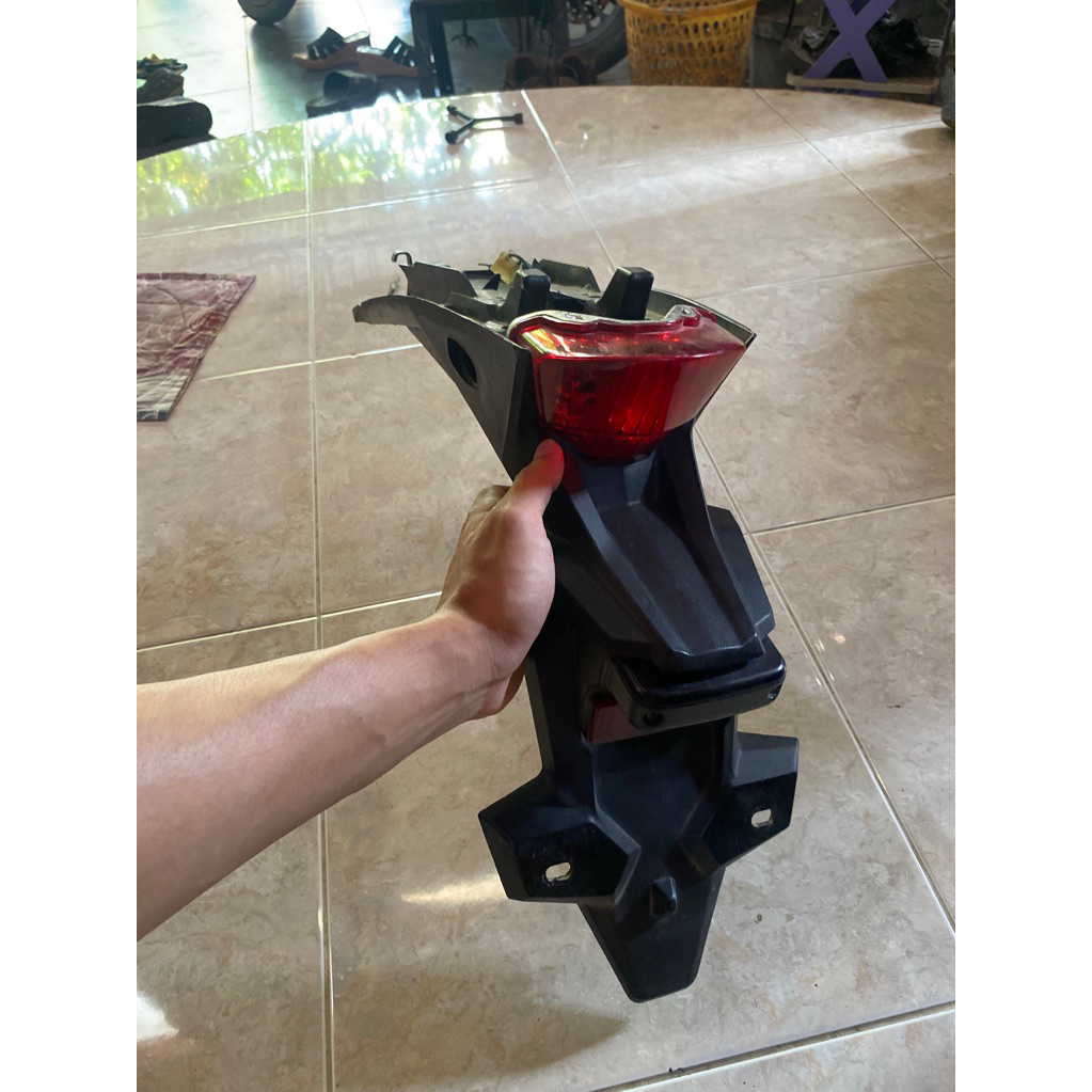 spakbor belakang crf original