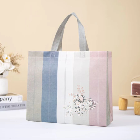 

Tas Souvenir Goodie Bag Spunbond Spoundbond Bag 43 x 10 x 32 Cm