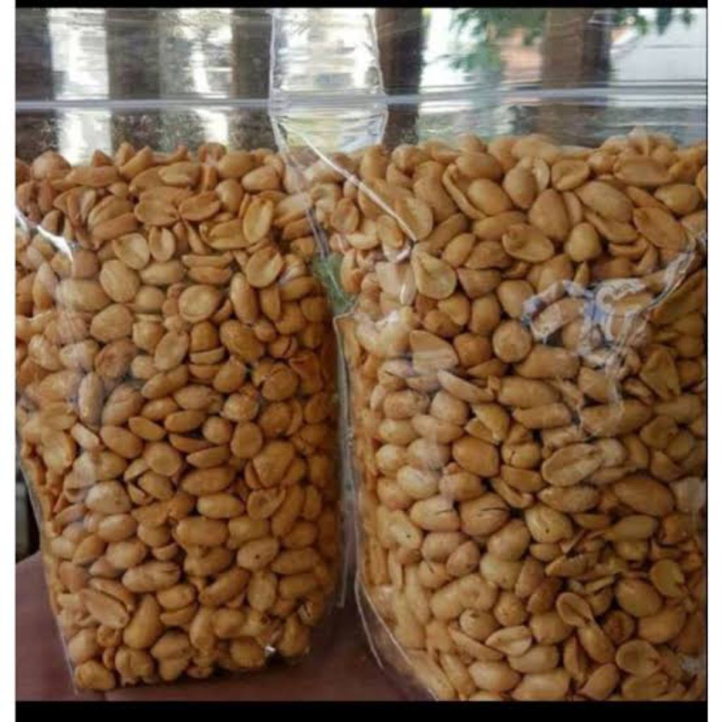 

Kacang tujin gurih rempah asin