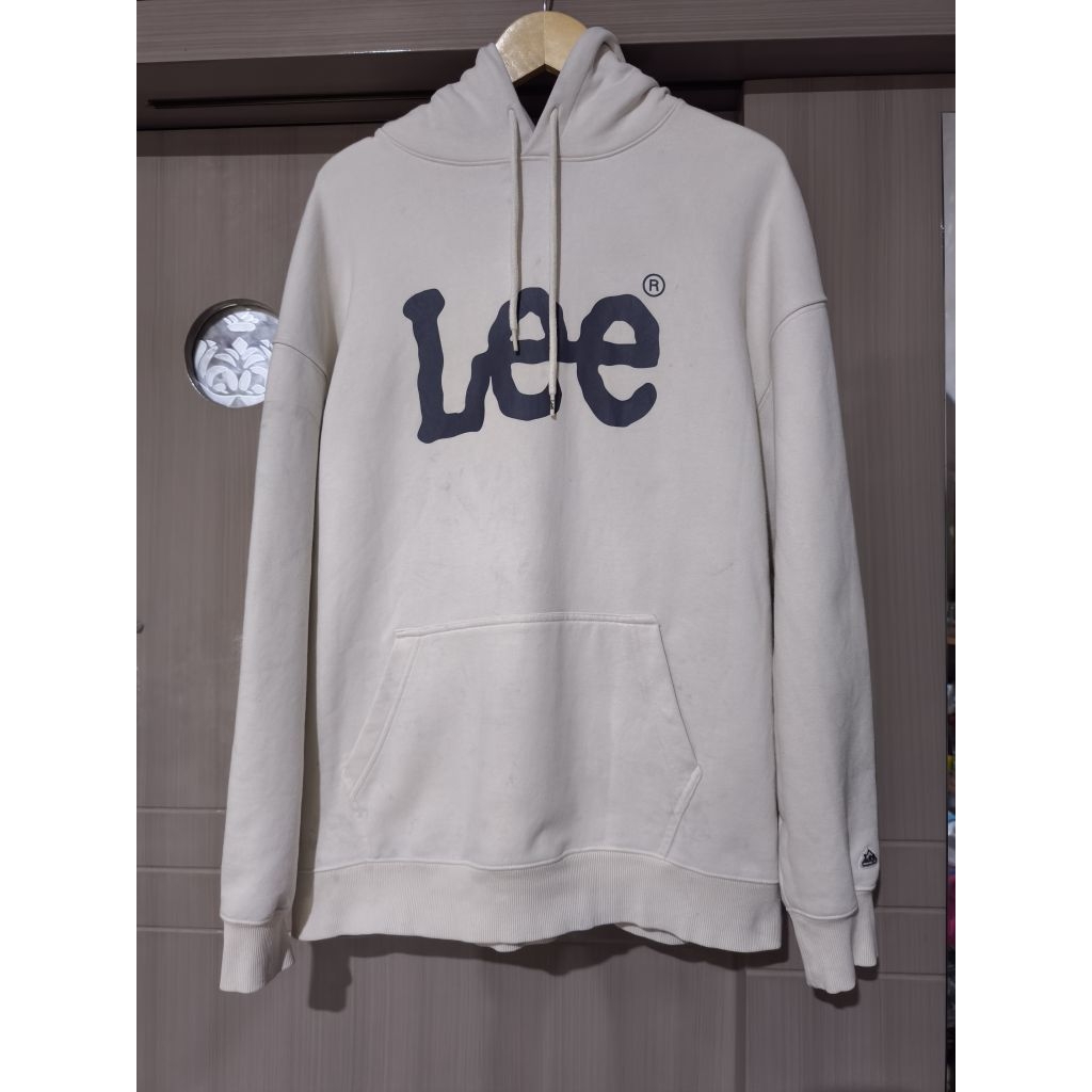 Jacket hoodie tebal lee