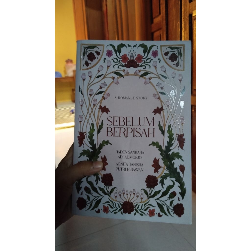 

Preloved Novel "Sebelum Berpisah" softcover