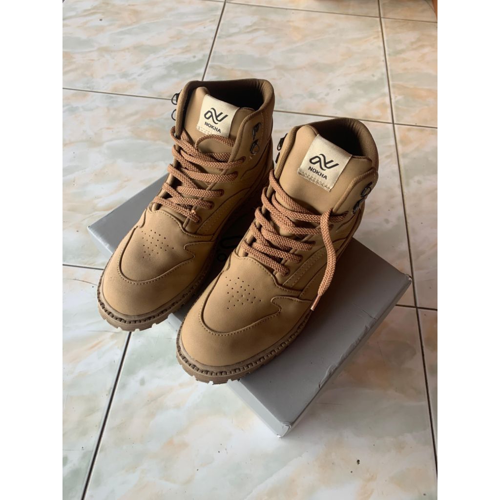 Preloved Sepatu Nokha Geneva