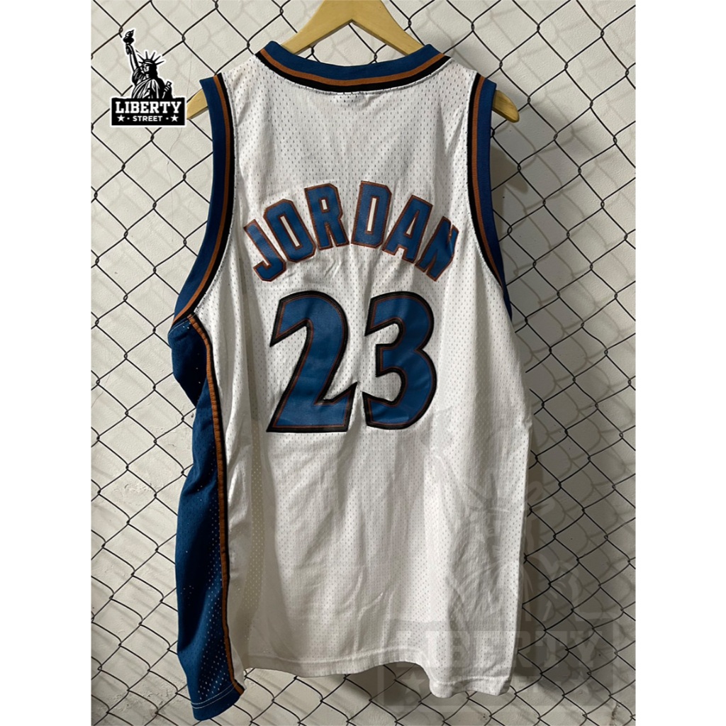 MICHAEL JORDAN #23 VINTAGE NBA WASHINGTON WIZARDS JERSEY (RARE)