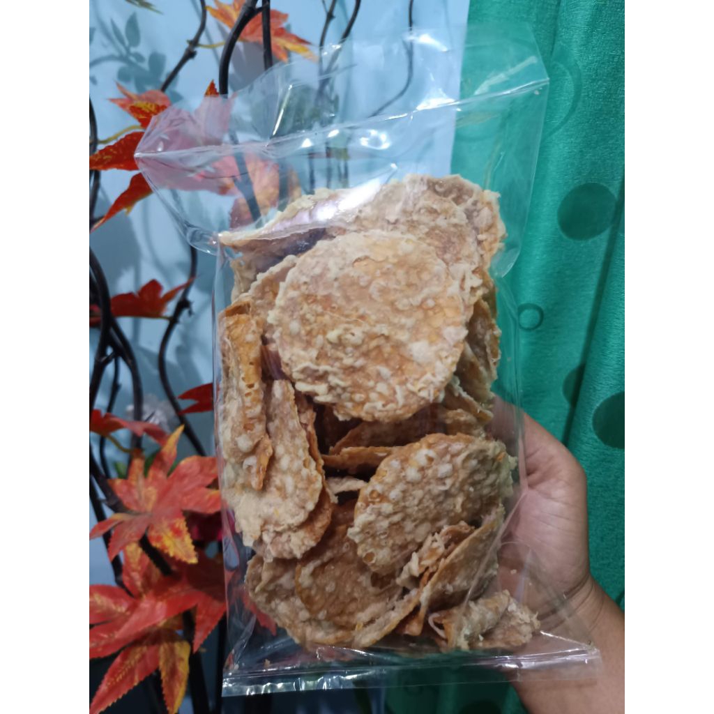 

kripik tempe enak renyah dan gurih 250 gram