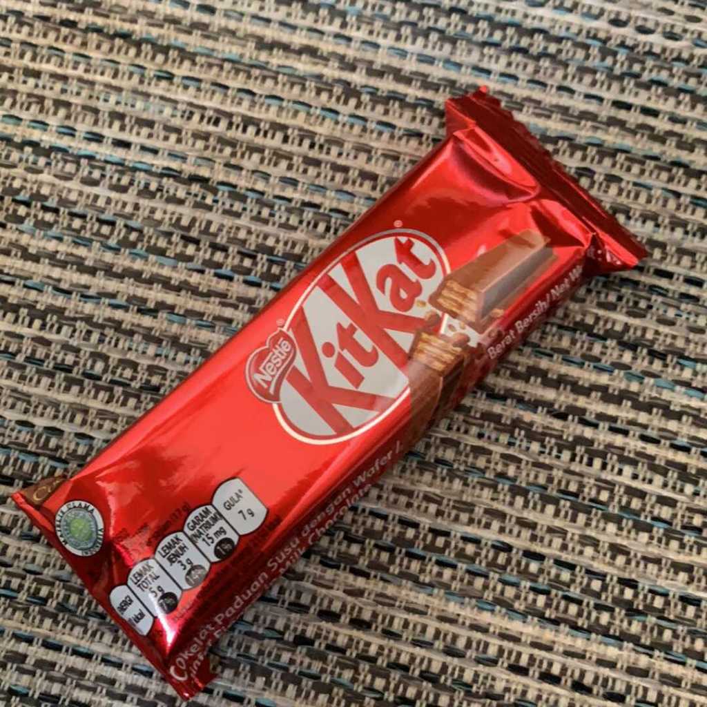 

Kit Kat - Kecil